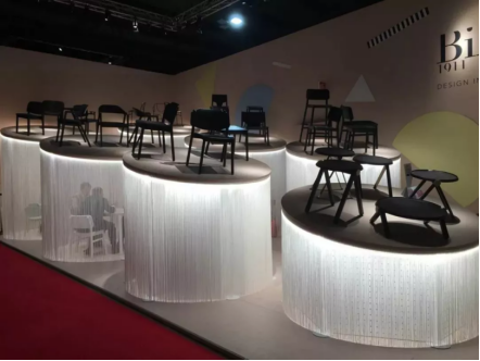 �Gɫ�����Gɫʢ�� �h(hu��n)������չ��I(y��)�l(f��)�𡰾Gɫ����h��1148